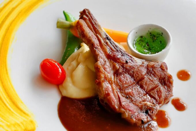 Baiyoke Tower Balcony Buffet & Observation Deck 81st Floor - Daytime and Nighttime Options