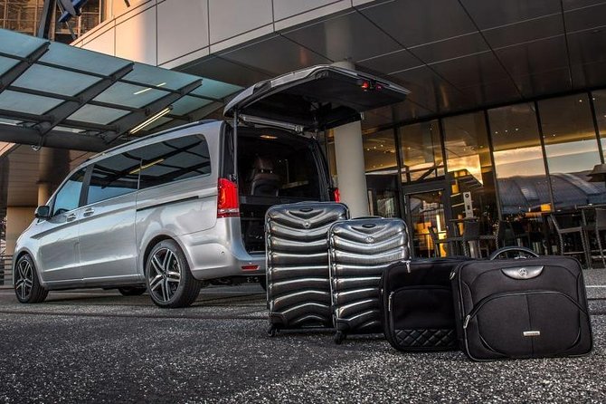 Baku Airport Private Transfer Service - Inclusions of the Service