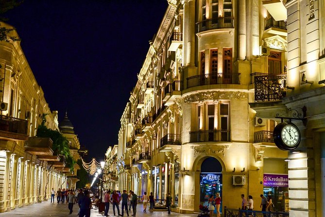 Baku Downtown Original Walking Tour - Personalized Tour Experience