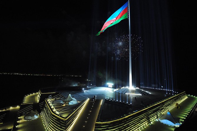 Baku Night City Tour - Captivating Fountain Square