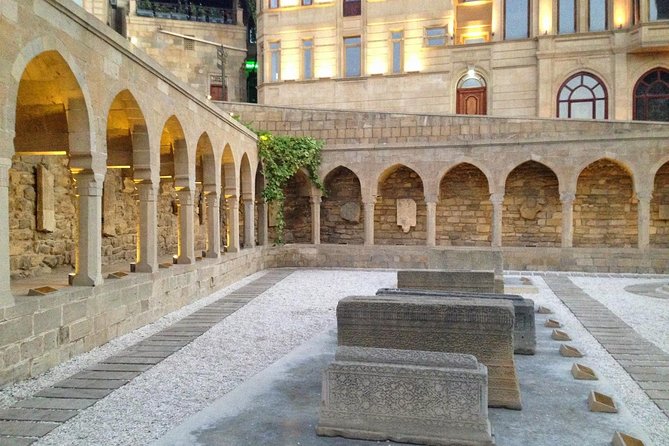 Baku Old City Tour - Guide Language Capabilities