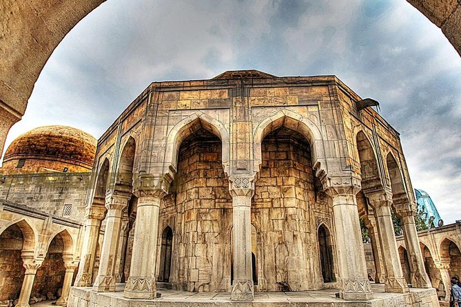 Baku: Old City Walking Tour - Exploring Bakus Architectural Gems