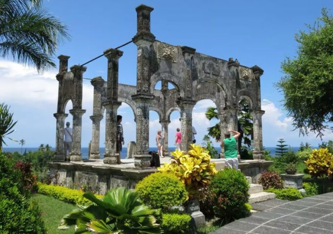 Bali: 2D1N Private East Island Tour + Overnight in Hotel - Important Information