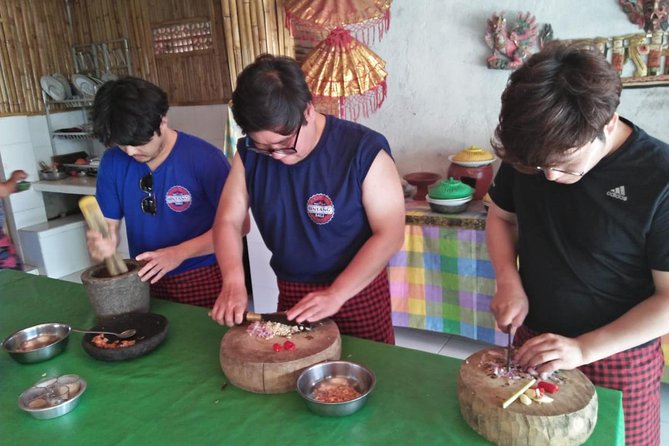 Bali Amazing Cooking Class - Immersive Culinary and Sightseeing Experience