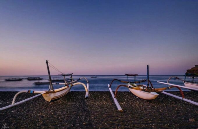 Bali: Amed, Jemeluk & Lipah Beach Snorkeling Adventure - Discovering the Lipah Shipwreck