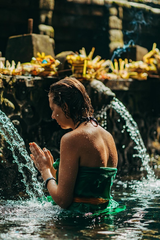 Bali: Ancient Wonders of Temple Discovery Tour - Customer Reviews and Highlights