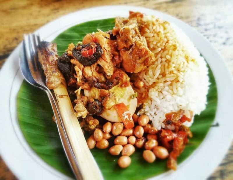 Bali: Authentic Culinary Street Food Experience Tour - The Guides and Transportation