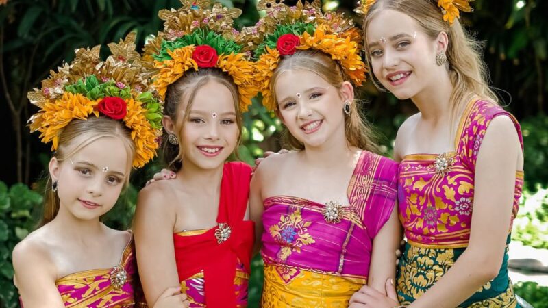 Bali: Balinese Costume in Your Resident With Photography - Costume Selection