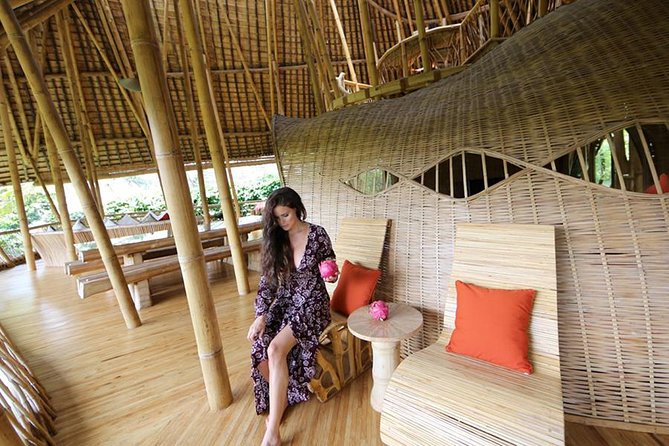 Bali Bamboo Village Tour With Refreshment - Refreshments and Souvenirs