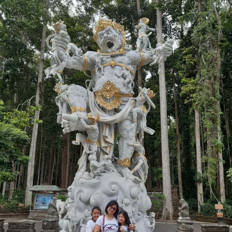 Bali: Barong Dance, Monkey Forest, Taman Ayun & Tanah Lot - Key Points