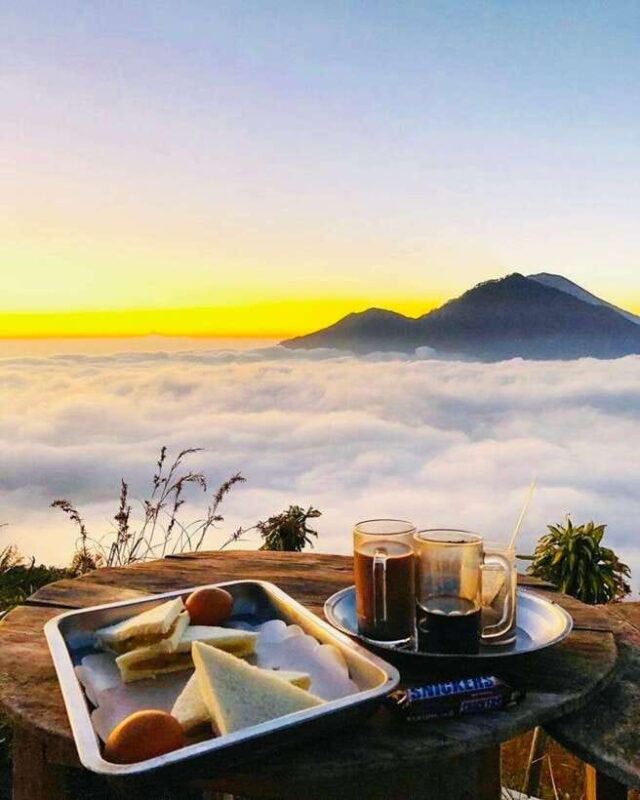 Bali: Batur Volcano Jeep Sunrise With Breakfast - Key Points