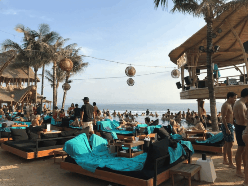 Bali Beach Tour | Tanah Lot Temple, Finns Beach Club - Key Points