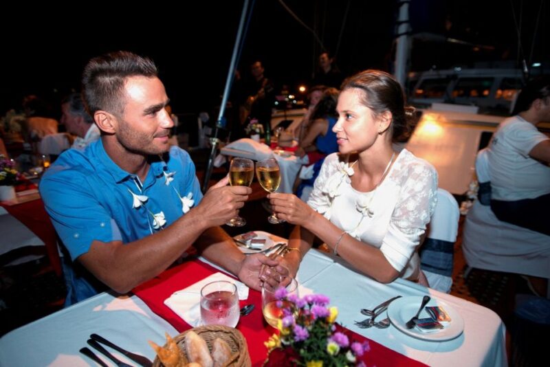 Bali Benoa: 5-Course Romantic Dinner Cruise With Live Music - Key Points