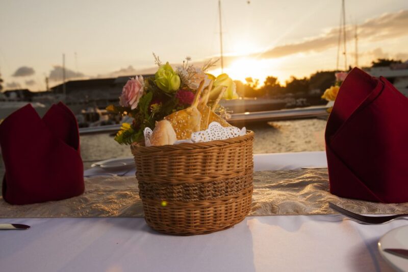 Bali Benoa: 5-Course Romantic Dinner Cruise With Live Music - Pricing and Booking