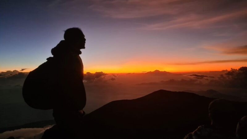 Bali :Best Sunrise Mount Agung Trekking Via Besakih - Key Points