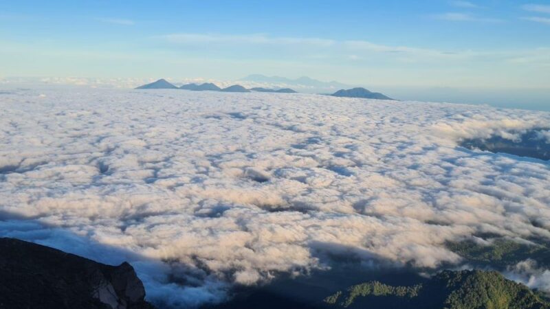 Bali :Best Sunrise Mount Agung Trekking Via Besakih - Transportation and Itinerary