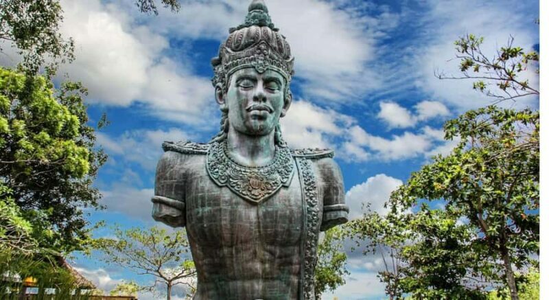 Bali: Customized Uluwatu Tour Including Transfer Hotel - Practical Considerations