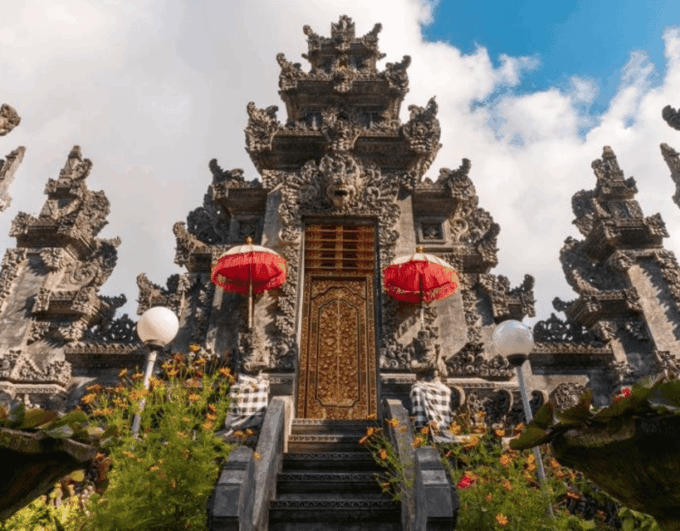 Bali: Denpasar City Tour With Bajra Sandhi Monument - Tour Duration and Languages
