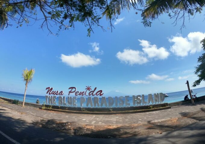 Bali: East Nusa Penida Instagram Tour - Treehouse