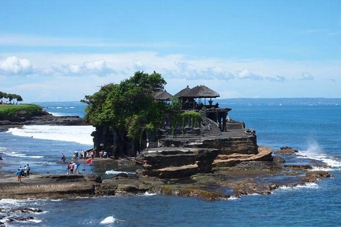 Bali Full Day Tour – Ubud and Tanah Lot Temple Tour - Tanah Lot Temple