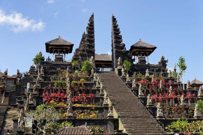 Bali: Gate of Heaven, Besakih Temple,Tirta Gangga GroupTour. - Tirta Gangga Water Palace