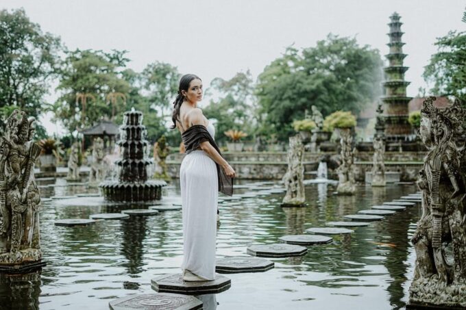 Bali: Gate of Heaven Tour With Photographer Bali - Tirta Gangga