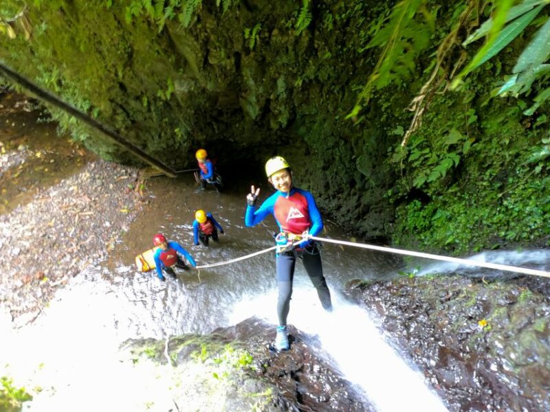 Bali: Gitgit Canyon Canyoning Trip With Breakfast and Lunch - Key Points