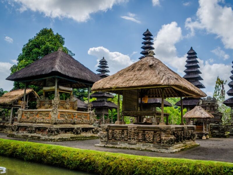 Bali: Green and Heritage West Trip Private Tour, Luxury Car - Pura Luhur Batukaru