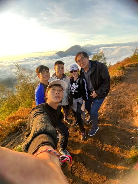 Bali Guided Batur Volcano Summit Hiking Tour With Brekfast - Participant Restrictions and Meeting Point