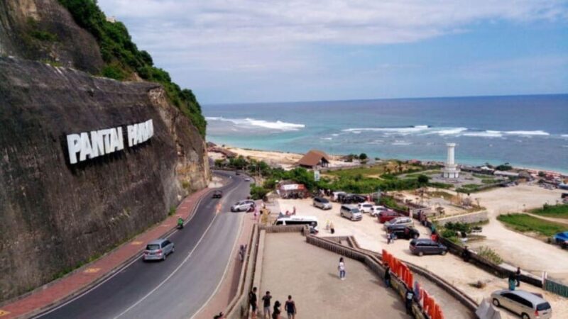 Bali: GWK Statue, Uluwatu Temple, and Kecak Dance Tour - Key Points