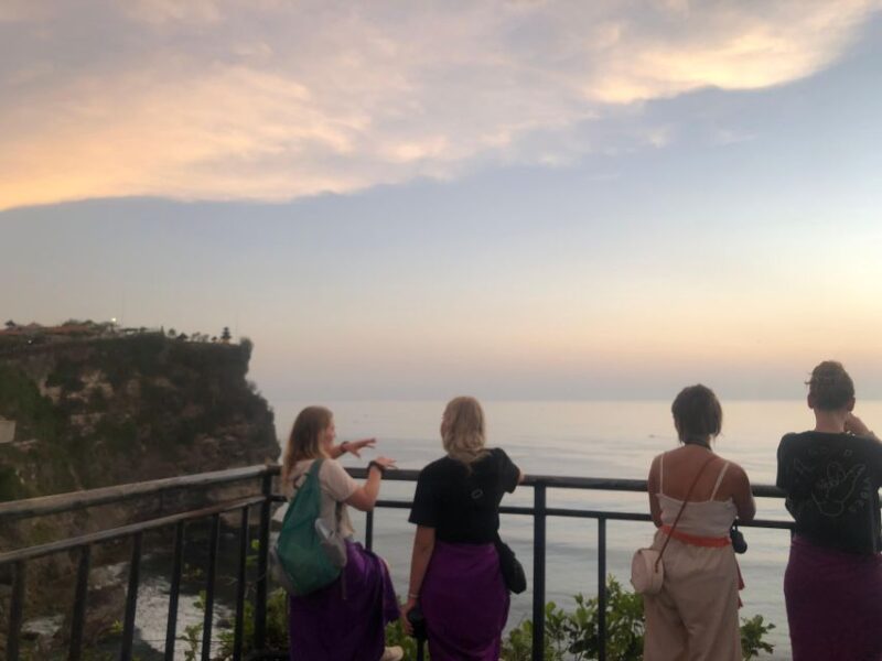 Bali: Higlights Padang-padang, Uluwatu Temple & Jimbaran - Jimbaran Beach