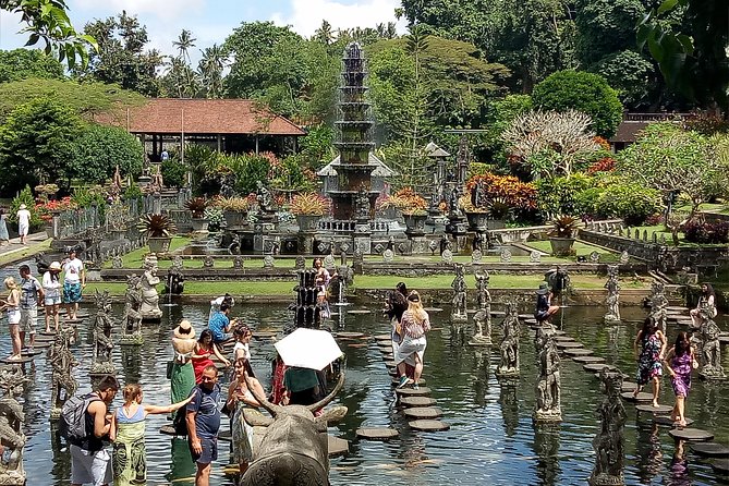 Bali Hire Car and Driver - Our Experienced Drivers