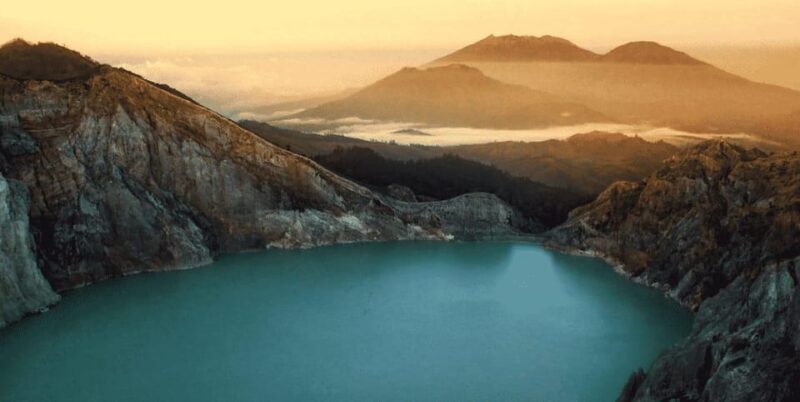 Bali - Ijen - Bali - Transportation and Accommodation