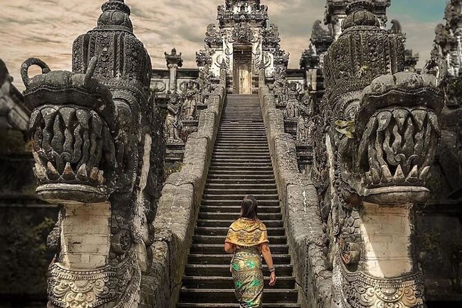 Bali Instagram Tour - All Inclusive - Lempuyang Temples Gate of Heaven