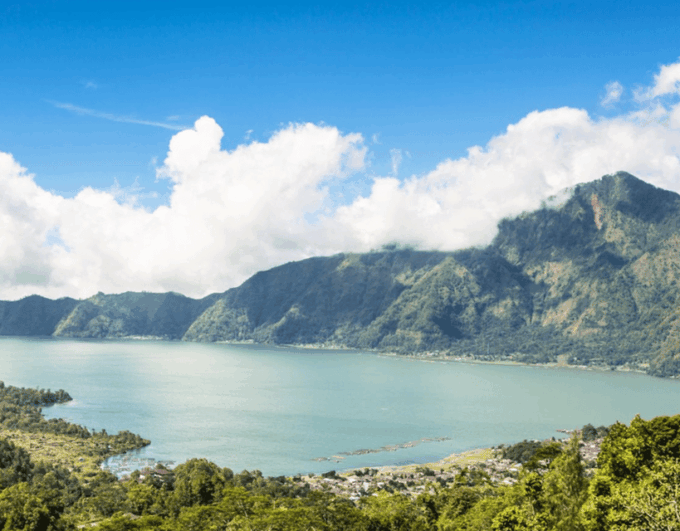 Bali Journey of The Soul: Trunyan Village Cemetery Tour - Exploring Ulun Danu Batur Temple