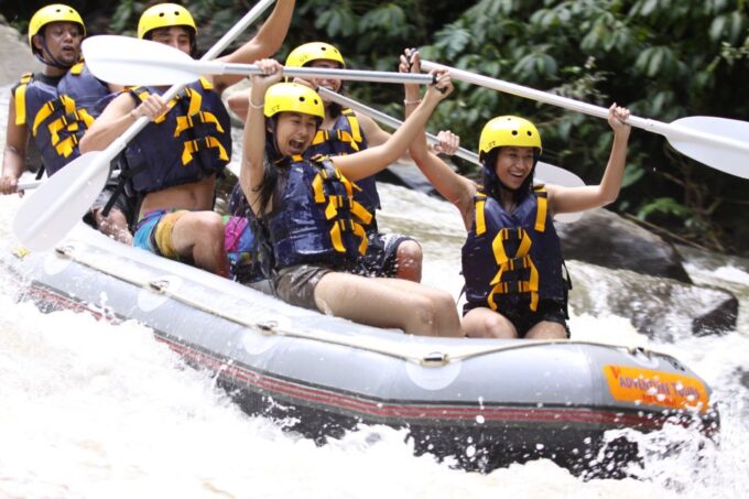 Bali: Jungle Trek and River Rafting With Lunch - Important Information