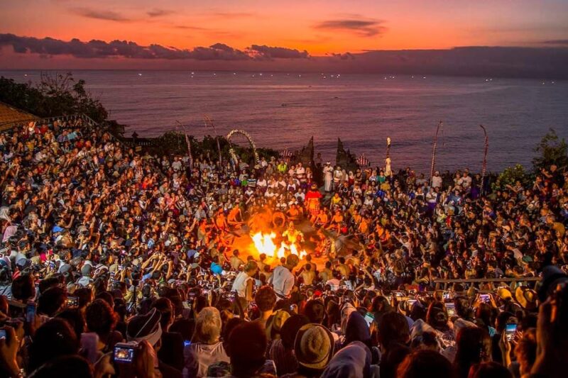 Bali: Kecak Fire Dance Show & Uluwatu Temple Entry Ticket - Experience Highlights