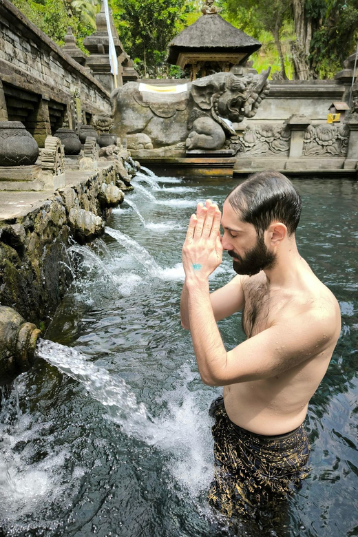 Bali: Kintamani Sunrise With Mount Batur View & Ubud Tour - Exploring Tirta Empul Temple
