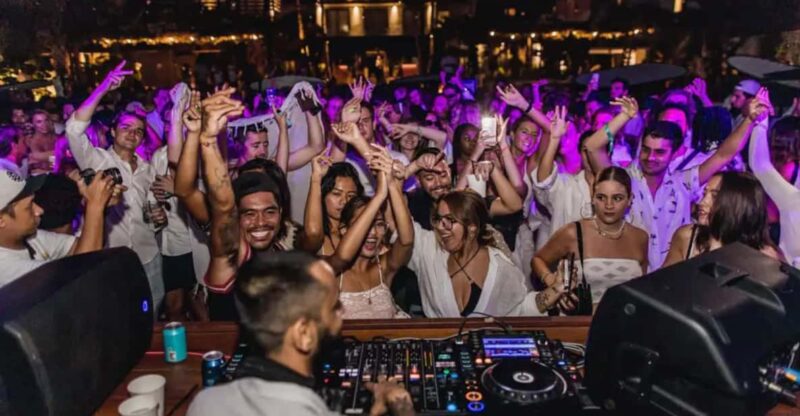 Bali: Kuta Night Life Tour - Key Points