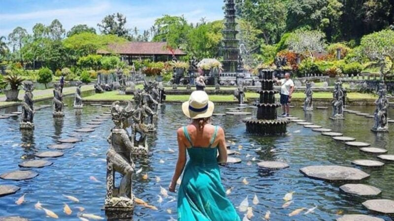 Bali: Lempuyang Temple and Tirta Gangga Water Palace Tour - Pickup and Drop-off Options