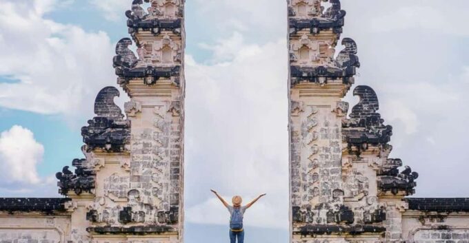 Bali: Lempuyang Temple and Tirta Gangga Water Palace Tour - Frequently Asked Questions