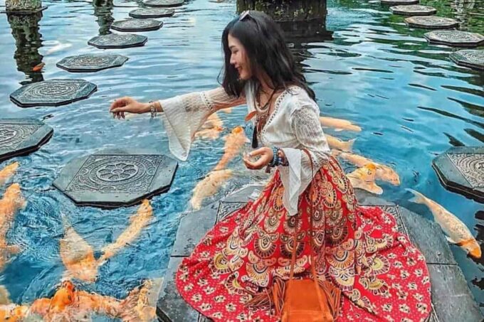 Bali: Lempuyang Temple, Goa Raja, Tirta Gangga Full Day Tour - Tirta Gangga Water Palace