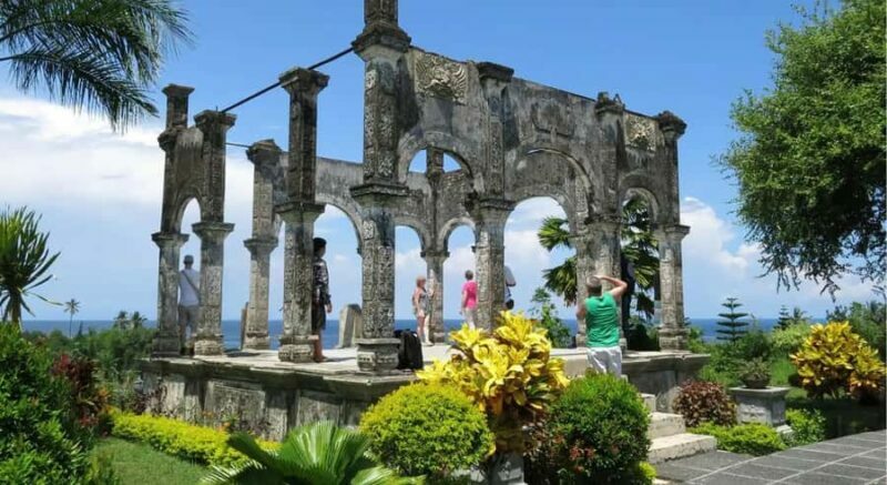 Bali: Lempuyang Temple, Tirta Gangga, and Taman Ujung Tour - A Full Breakdown of the Tour Experience