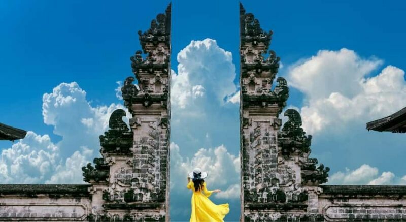 Bali: Lempuyang Temple, Tirta Gangga, and Taman Ujung Tour - What Travelers Are Saying
