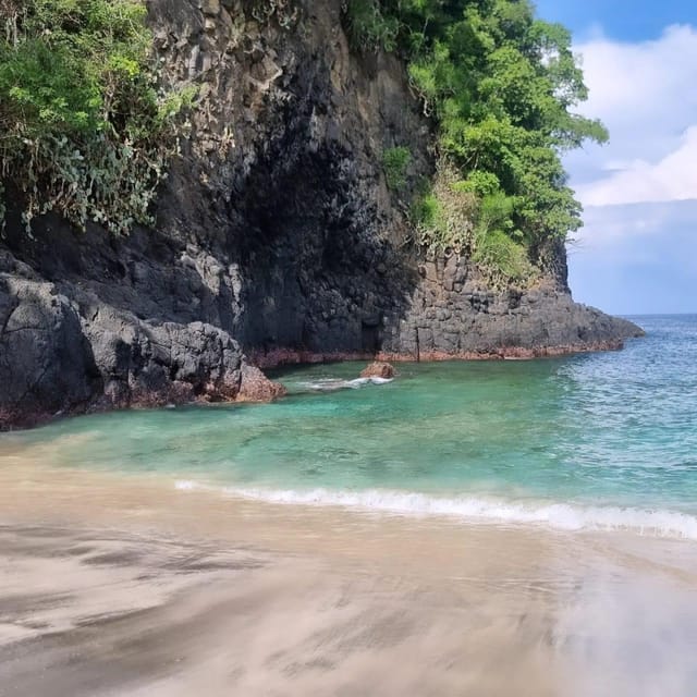 Bali: Lempuyang Temple, Tirta Gangga, and Virgin Beach Tour - What to Bring