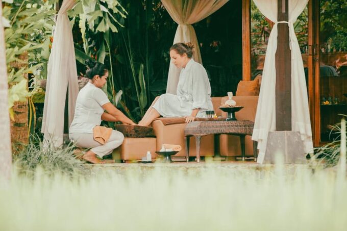 Bali: Lempuyang, Tirta Gangga Temple Treasure Tour - Ubud Spa (Optional)