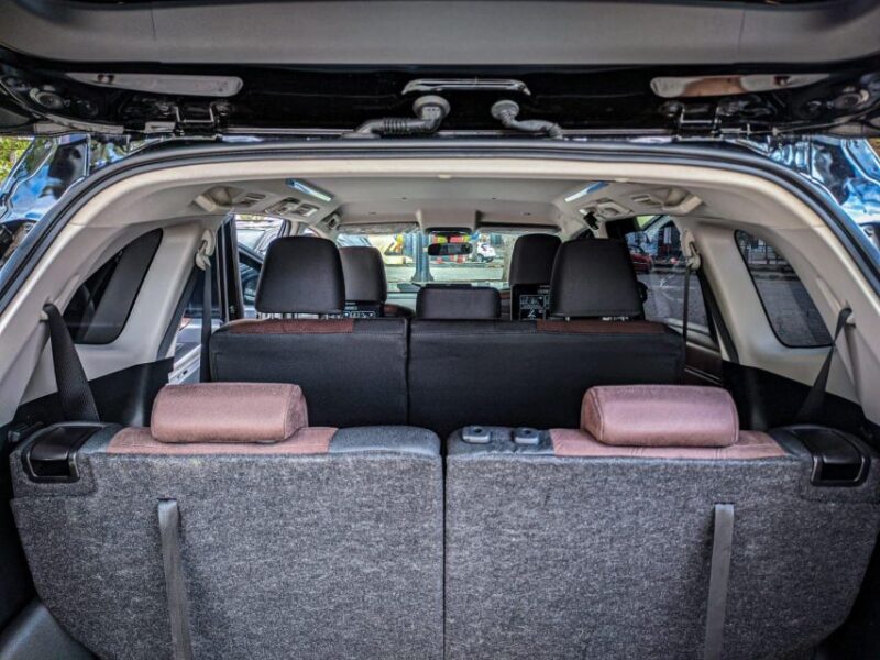Bali: Luxury Private Car Charter With Experienced Driver - Vehicle and Driver Details