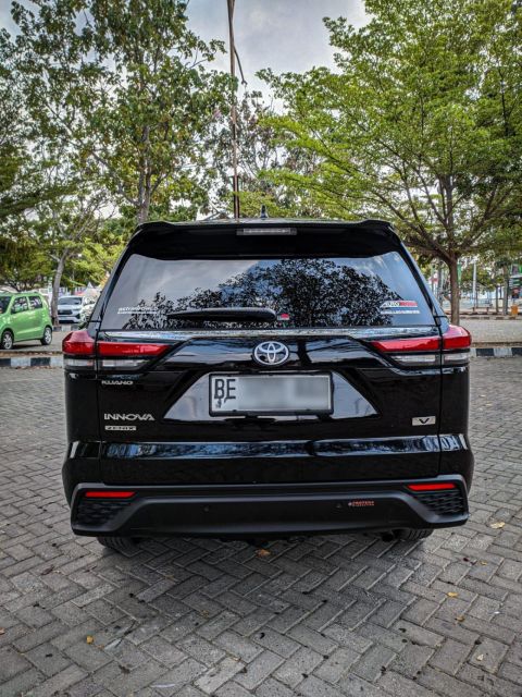 Bali: Luxury Private Car Charter With Experienced Driver - Safety and Maintenance Standards