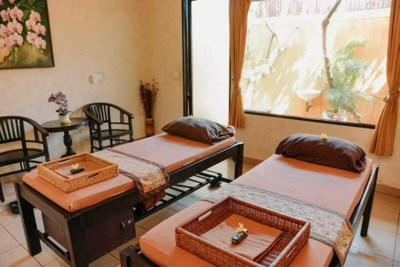 Bali: Luxury Spa Balinese Massage scrub Flower bath 2 Hour - The Sum Up