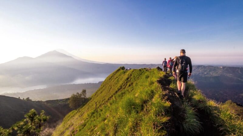 Bali: Mount Batur Sunrise Hiking With Breakfast & Guide Tour - Tour Overview